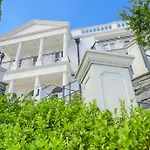 Villa Charlotte