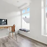 Rogagaten 15