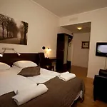 Bergen Travel Hotel