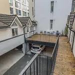Sg Apartments
