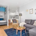 Ng Apartments