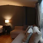 Md Mini_Studios