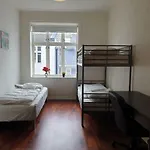 Goohouse 8