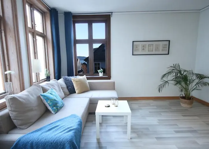 Large Apartment Supercentral