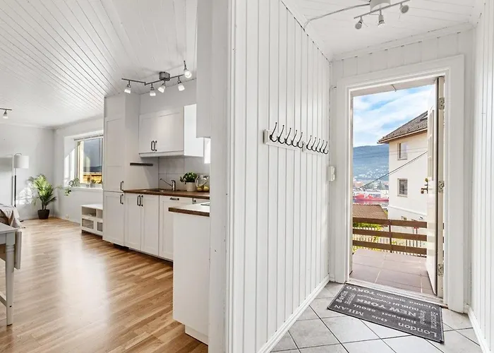 Keybutler Panorama Apartment Damsgard