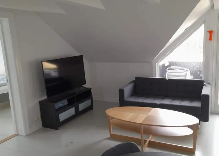 Floien Apartments