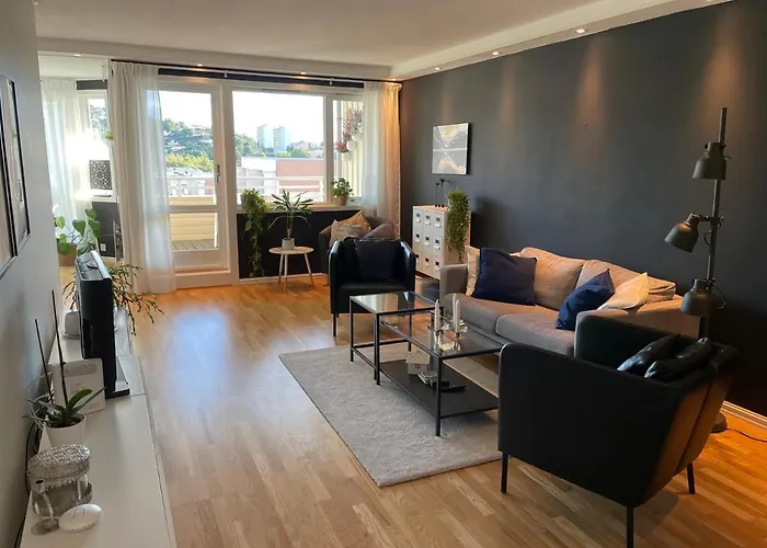 Cosy Appartement With 2 Bedrooms For 4 People With Free Parking