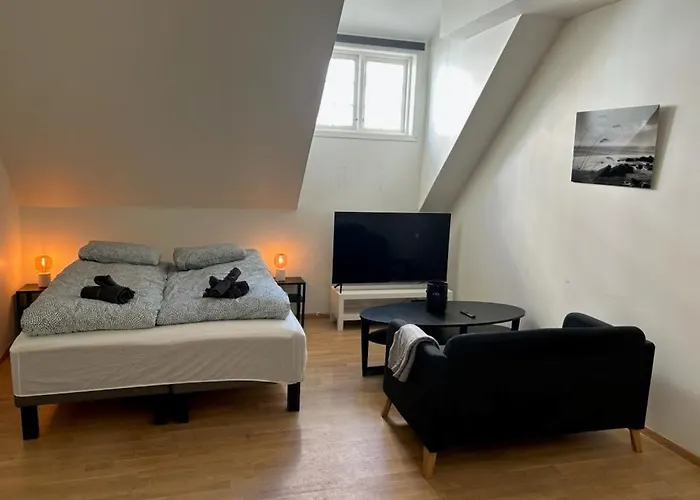 Marken Studio Apartments
