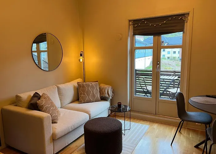 Loft Apartment - Free Parking