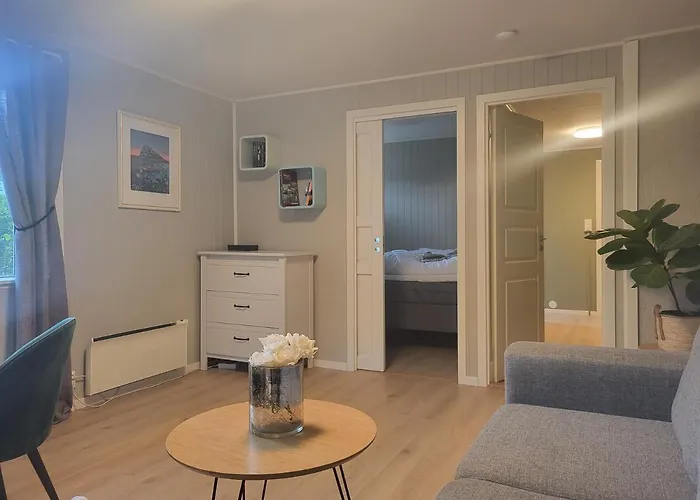 Nice And Cozy Apartment In Laksevag
