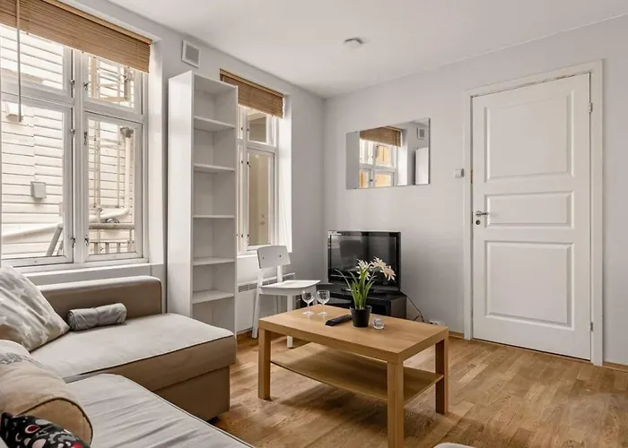 Dinbnb Homes I 4-Apartment House In Idyllic Location