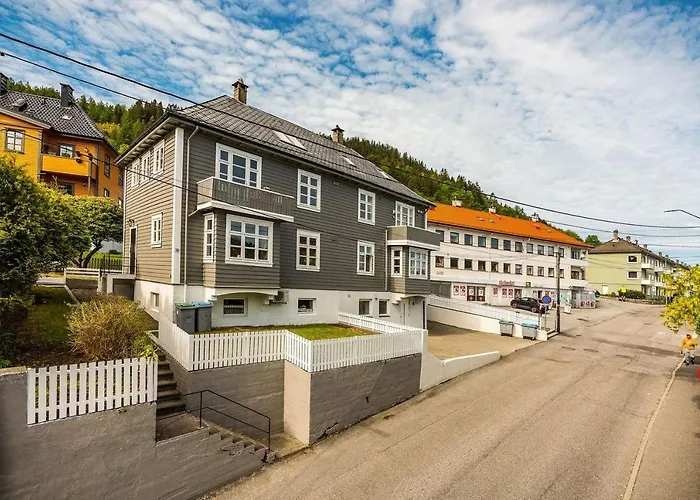 Panoramic Flat & Garden, Free Parking 12 Minutes Walking!