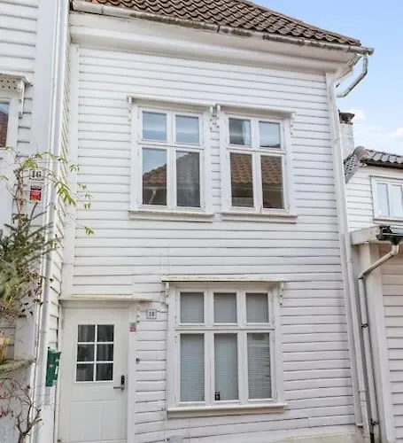 Historisk Hus I Hjertet Av Byen