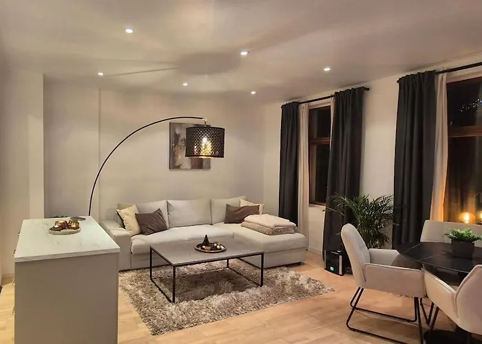 Luxurious City Apartment