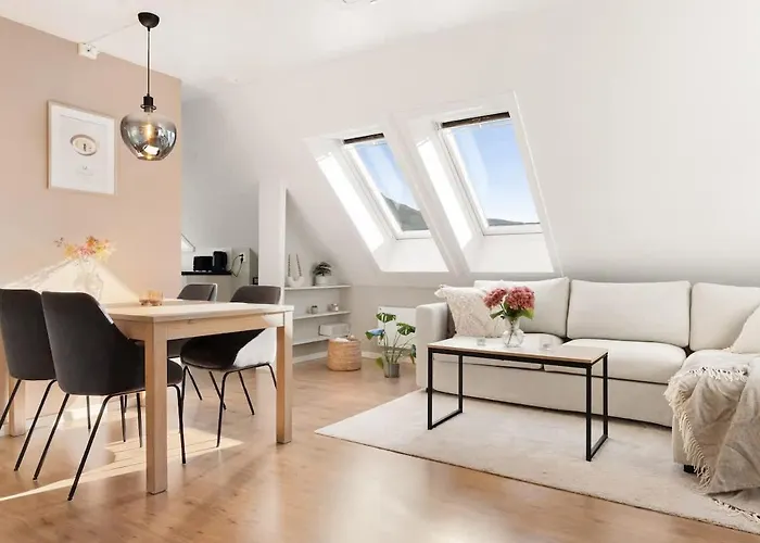 Dinbnb Appartments L 250 Meters From Bybanen I Vilvite I Built In 1800S