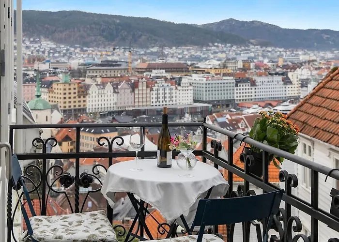 Charming Apartment With Stunning View