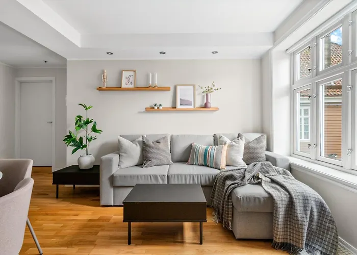 Bergen Beds - Modern, Cozy & Perfect Location