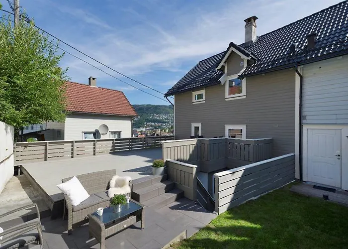 Rogagaten 15