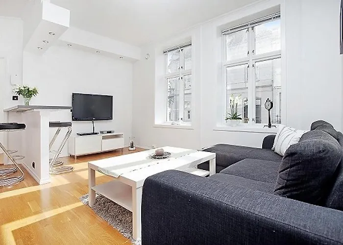 Modern Apartment In City Centre