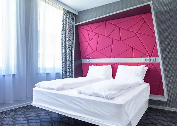 Magic Hotel Xhibition
