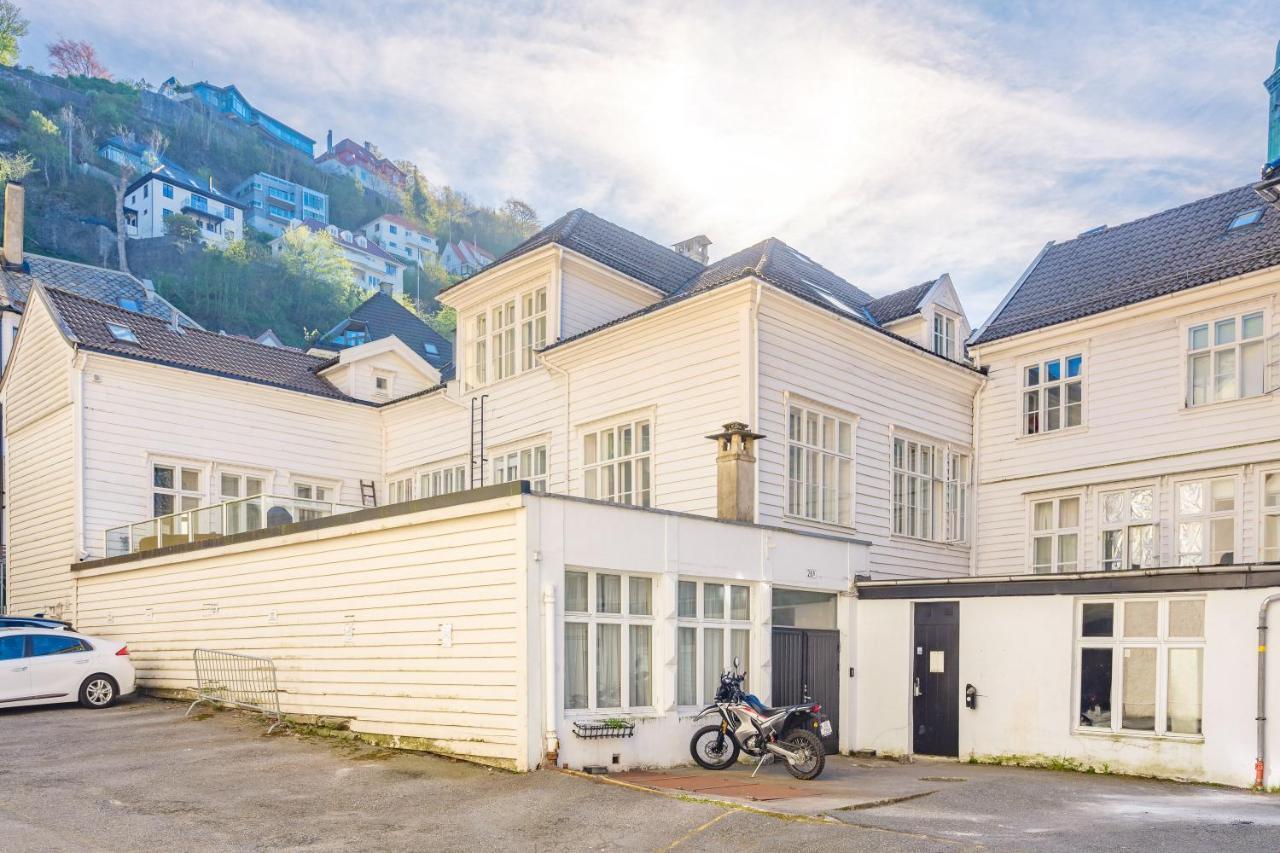 Fabryka * Bergen