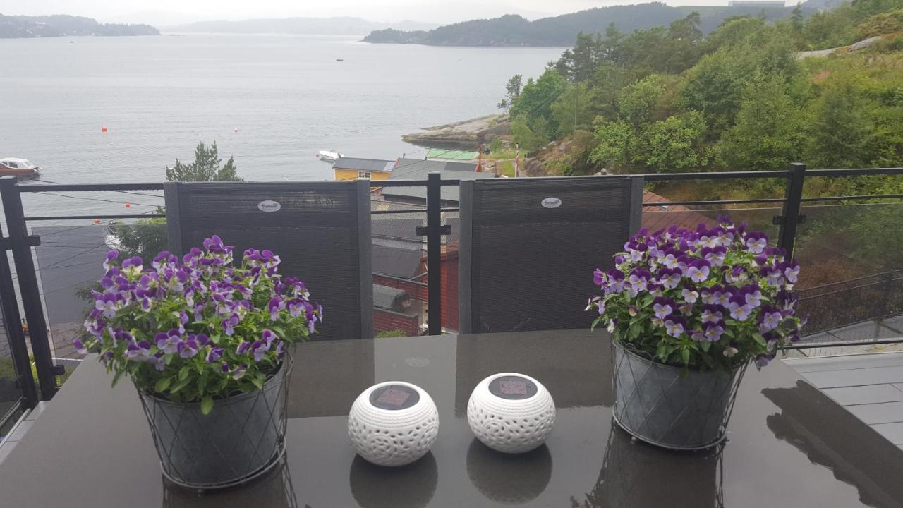 Beautiful With Sea View, 10 Min From Center Villa