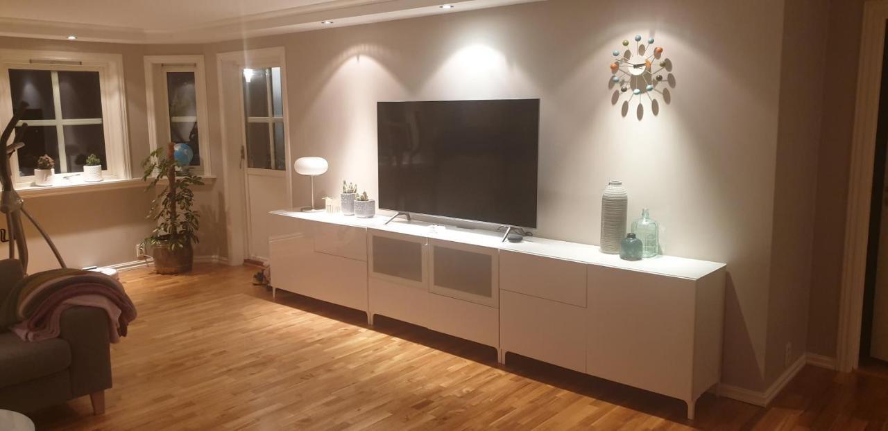 Villa Beautiful With Sea View, 10 Min From Center Bergen