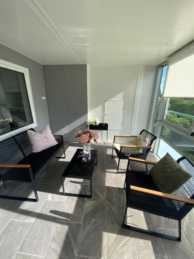 Moderne Toppleilighet *