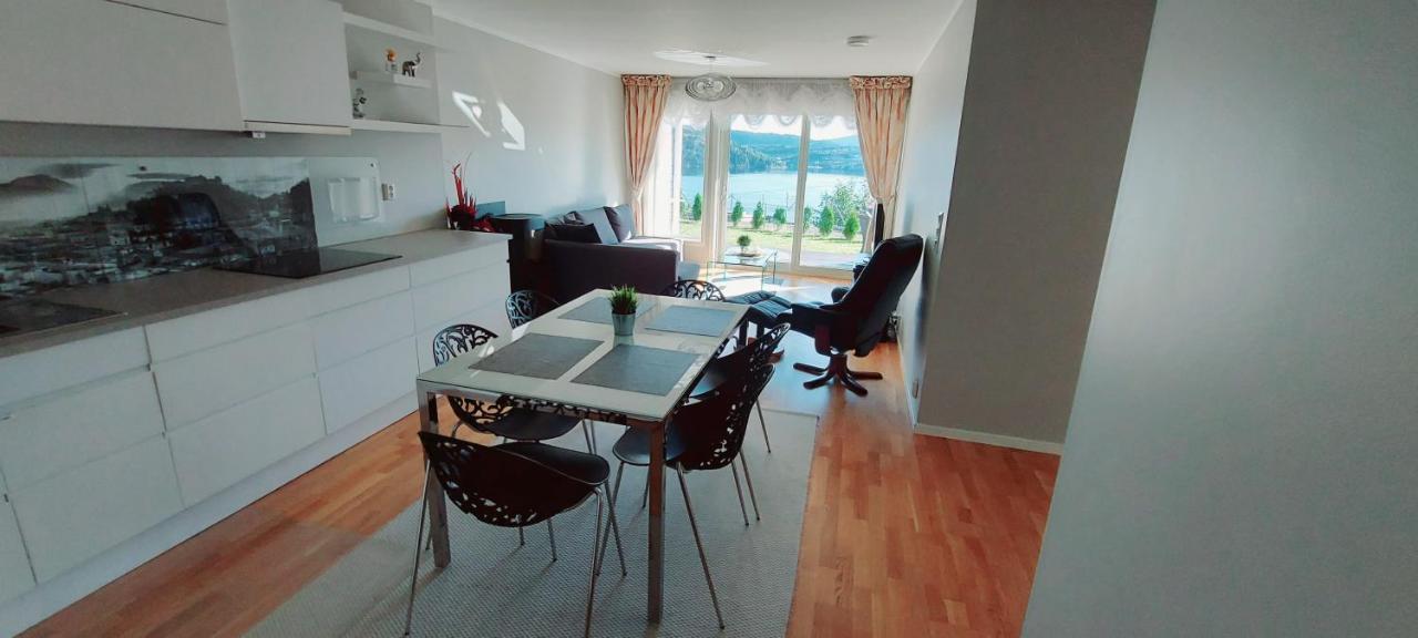 Bjornestrand Fjordside View Apartment *
