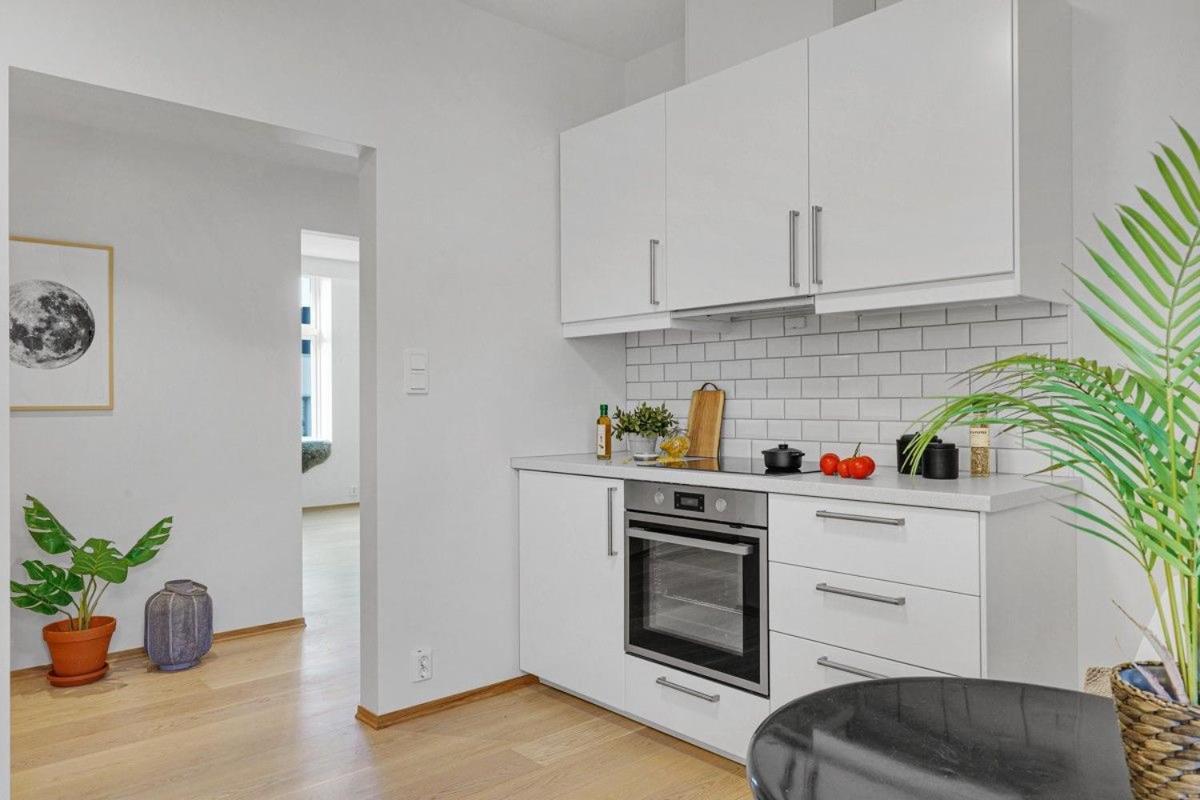 Superior 4 Bedroom Apartment Bergen