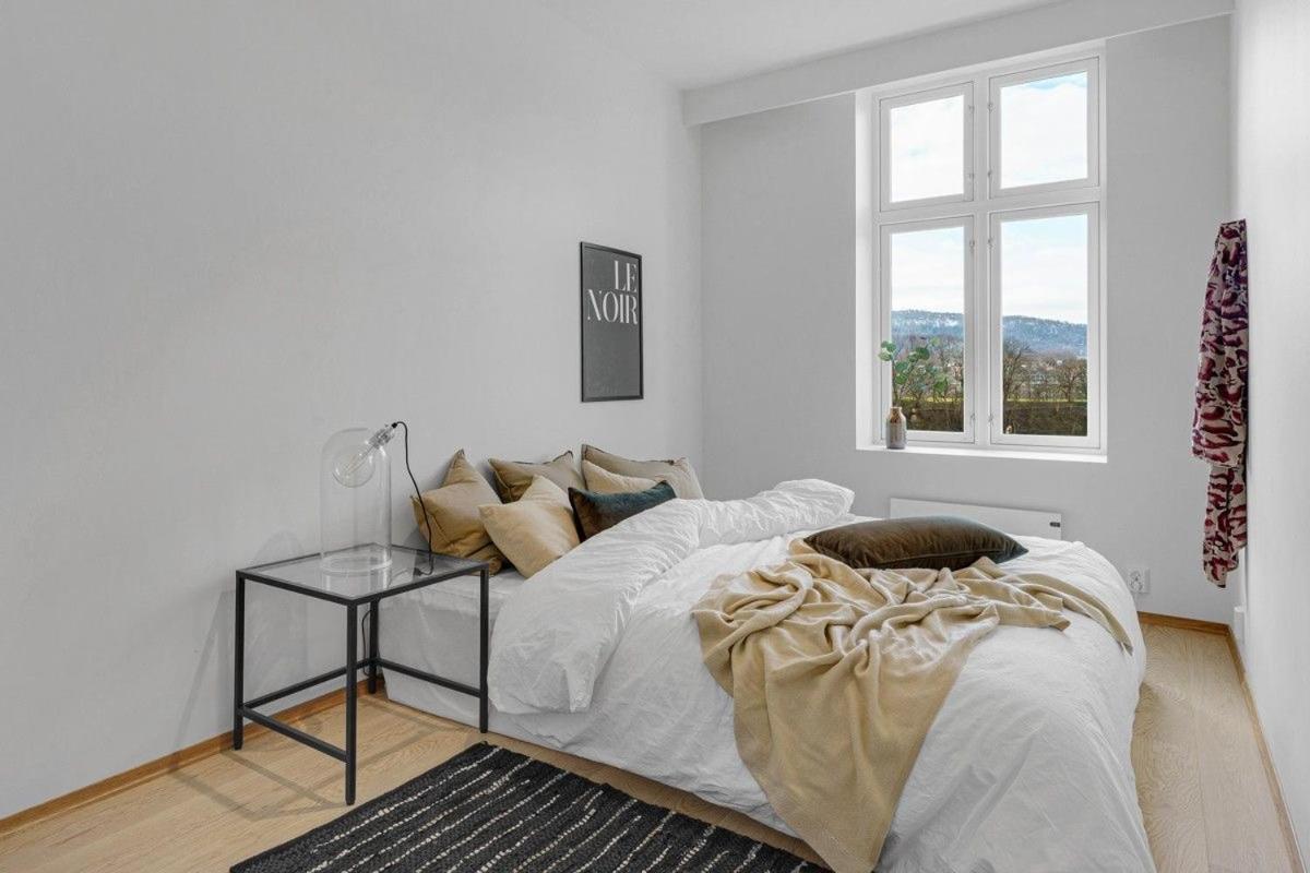 Superior 4 Bedroom Apartment *