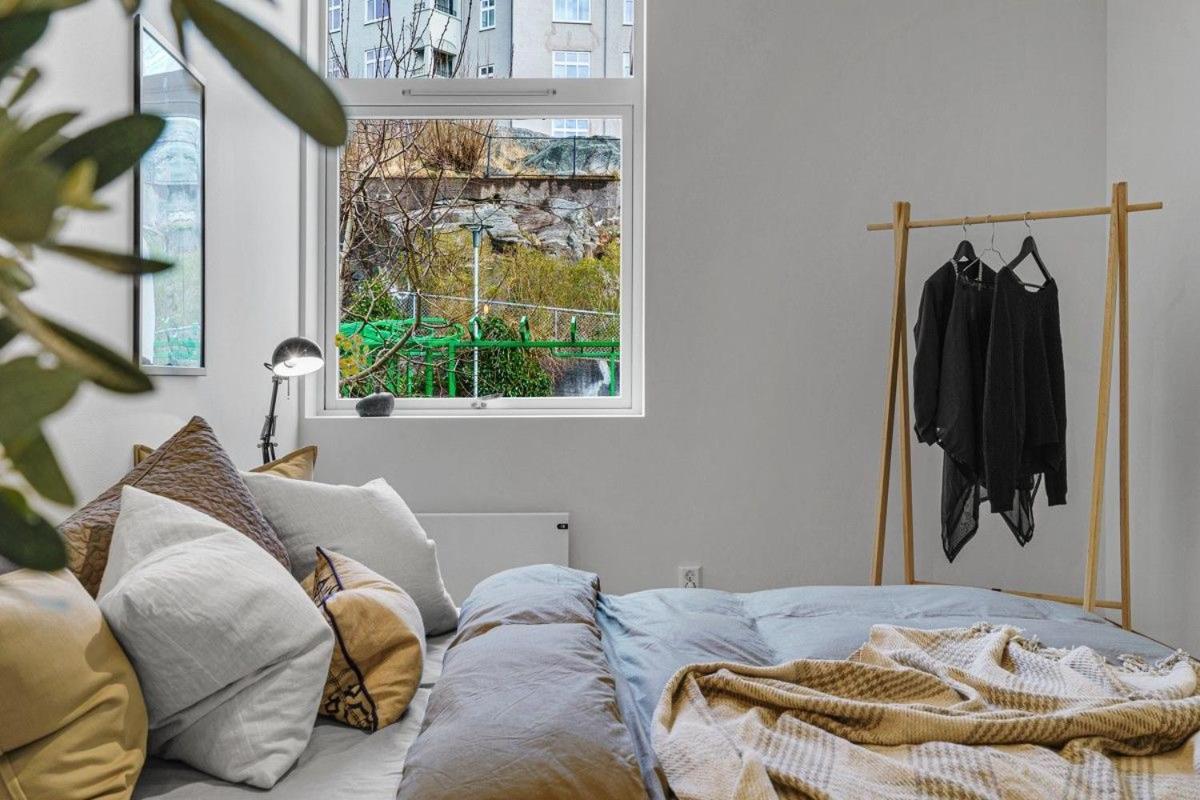Superior 4 Bedroom Apartment Bergen