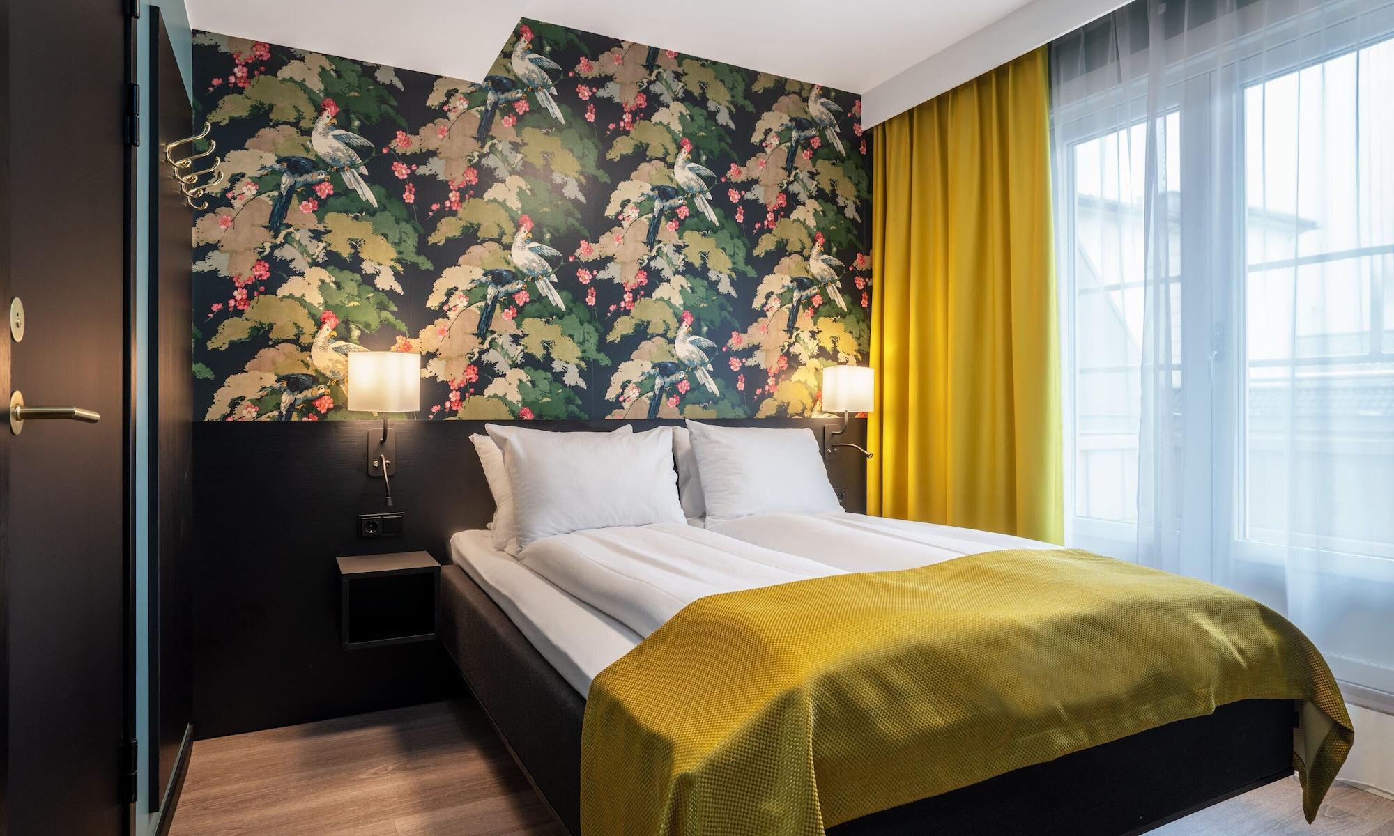 Hotel Thon Bristol, 4*