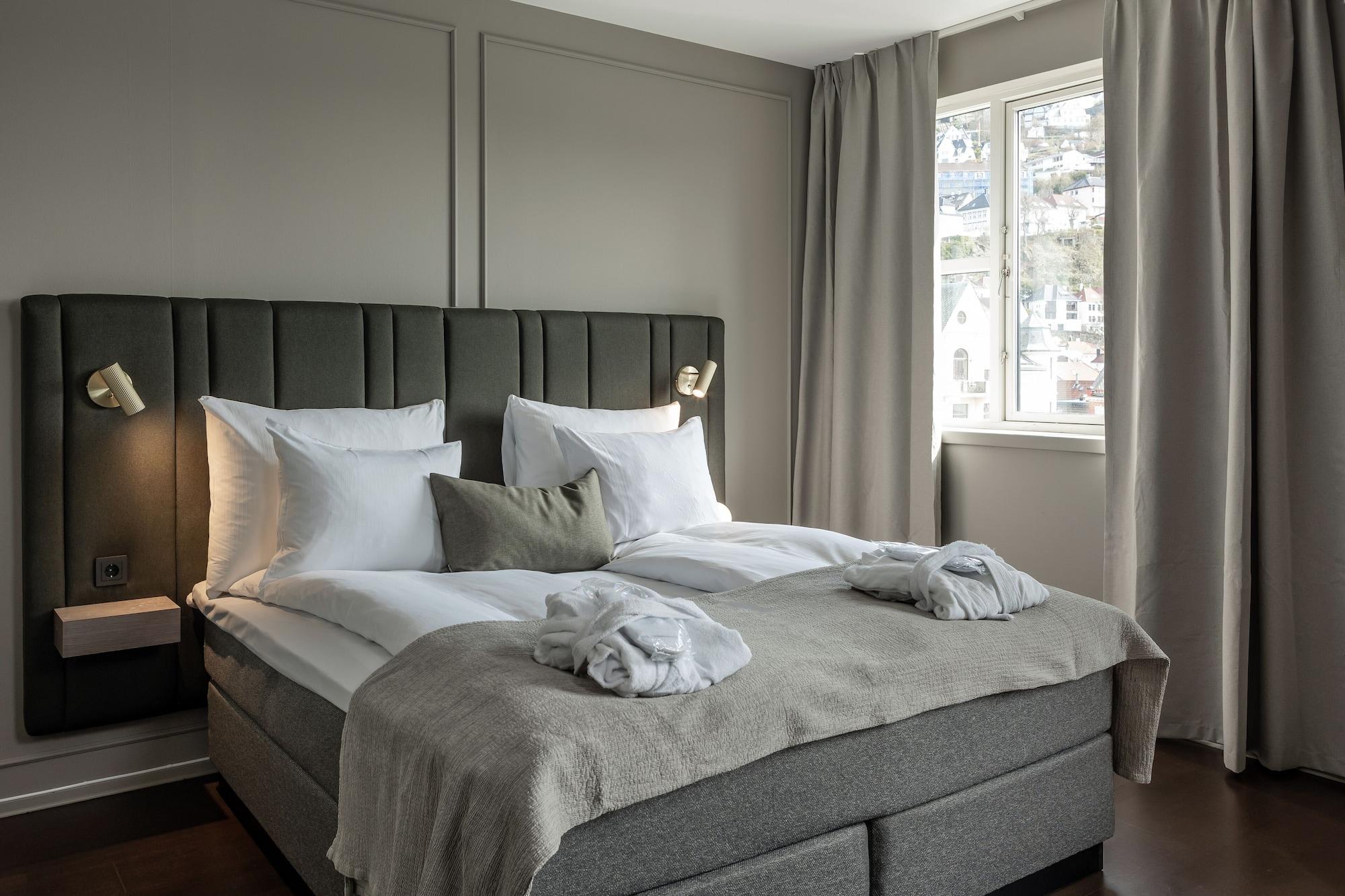 Clarion 4*
