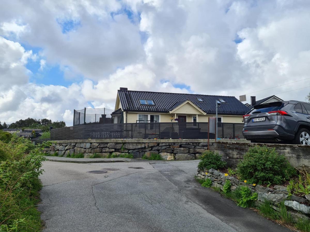 Studio Leilighet, Hoy Standar, Rett Ved Airport Bergen