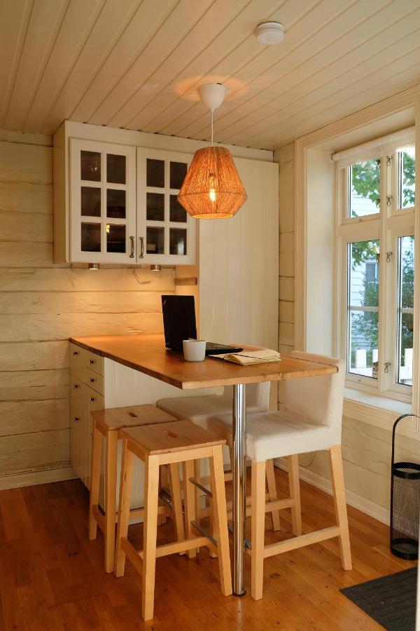 Charming House, Rare Historic House From 1779, Whole House Apartamento Bergen