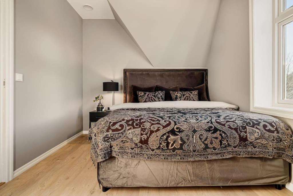 Villa Bergen. Historic Luxury Near The Centre *