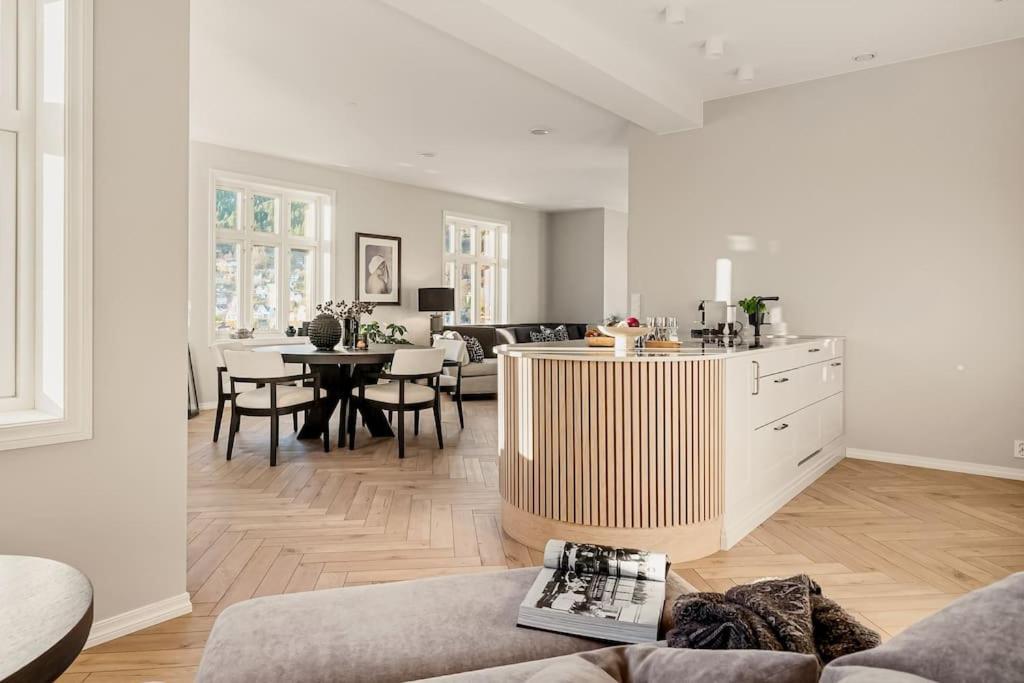 Bergen. Historic Luxury Near The Centre * Bergen