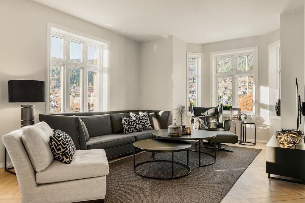Bergen. Historic Luxury Near The Centre *