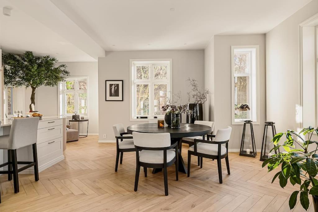 Bergen. Historic Luxury Near The Centre Villa