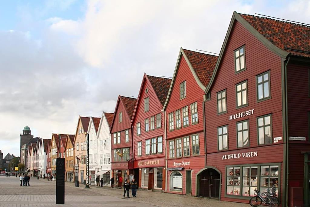 Bergen. Historic Luxury Near The Centre Villa *