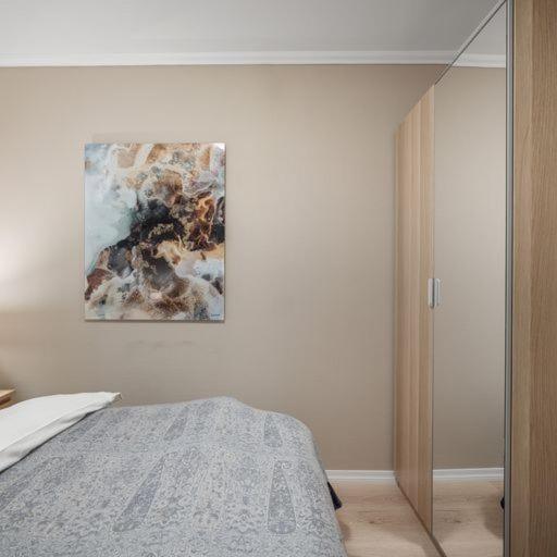 Holmboe Apartment *