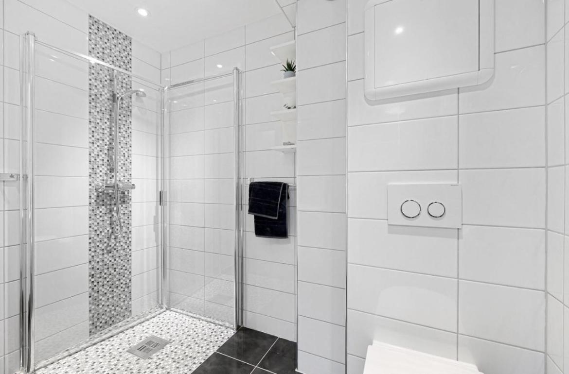 Apartamento Cosy With 2 Bedrooms For 4 People With Free Parking *