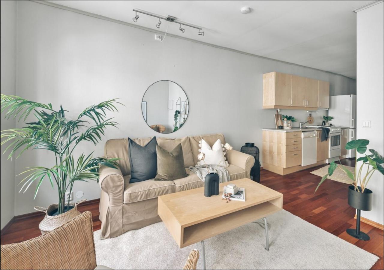 Apartment Center