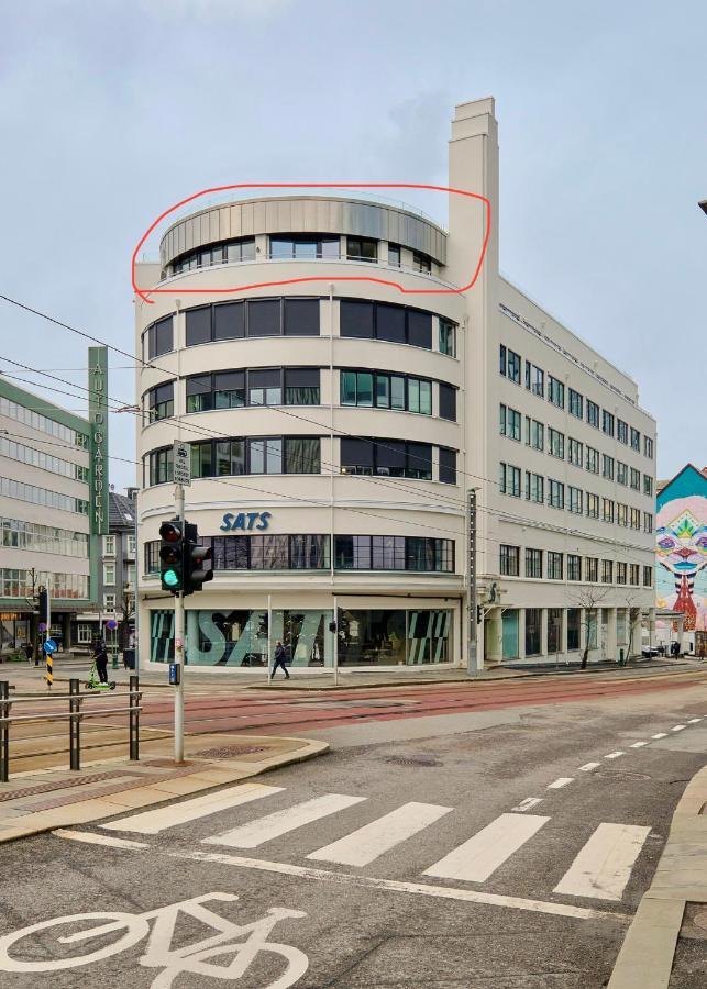 Brand New And Luxurious Penthouse In Centre! * Bergen
