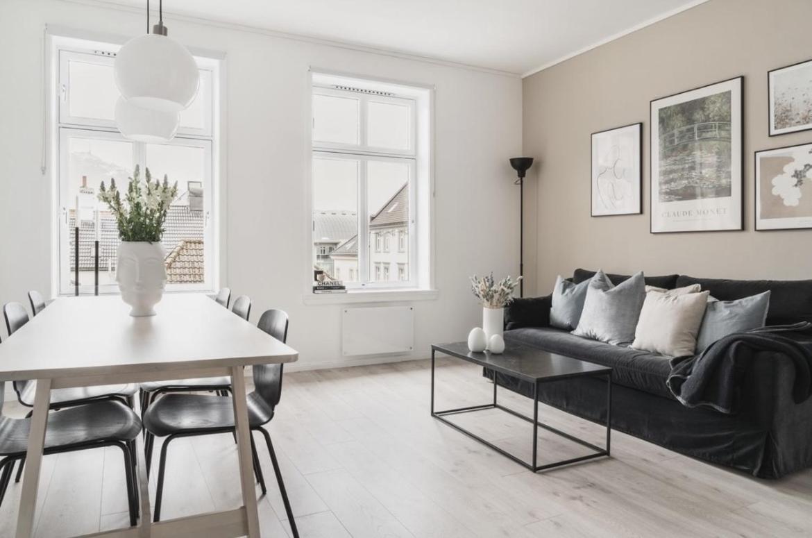 Supercentral Apartment