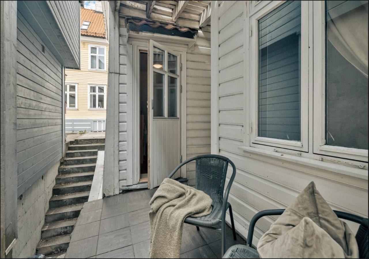 Center Apartment *