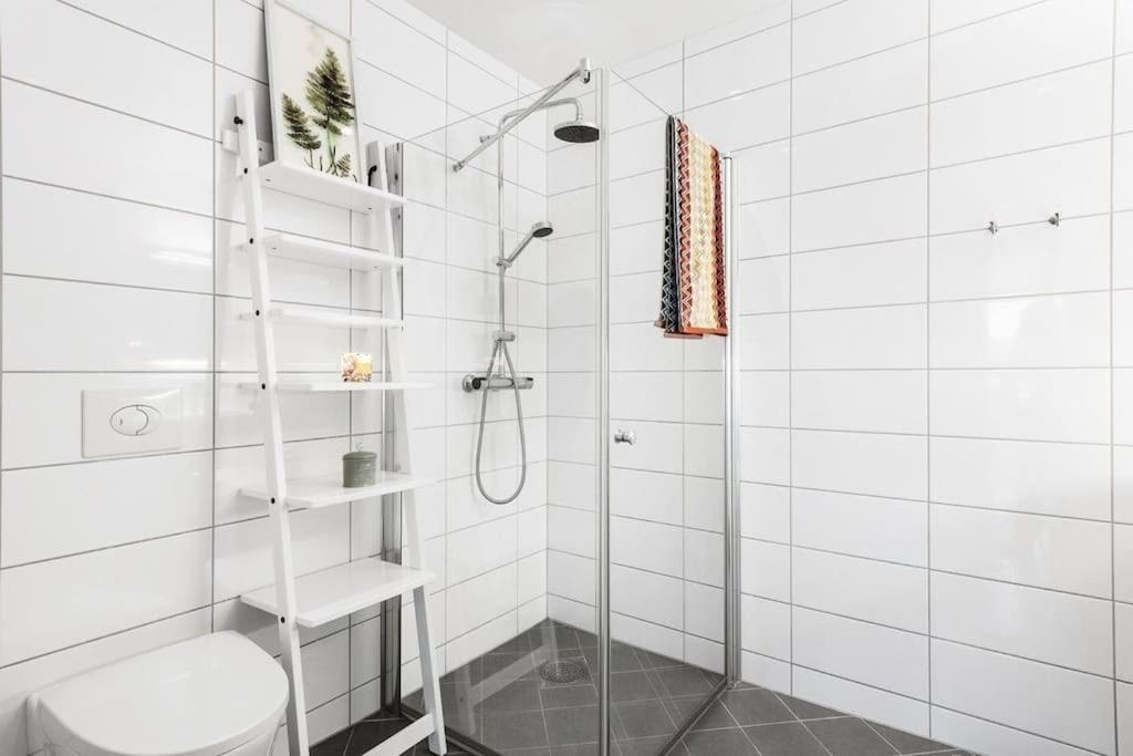 Stor Og Moderne I Indre Arna Gratis Parkering!! Apartment *