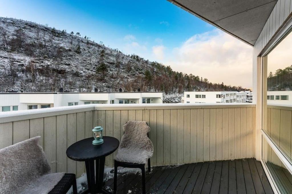 Stor Og Moderne I Indre Arna Gratis Parkering!! Leilighet *
