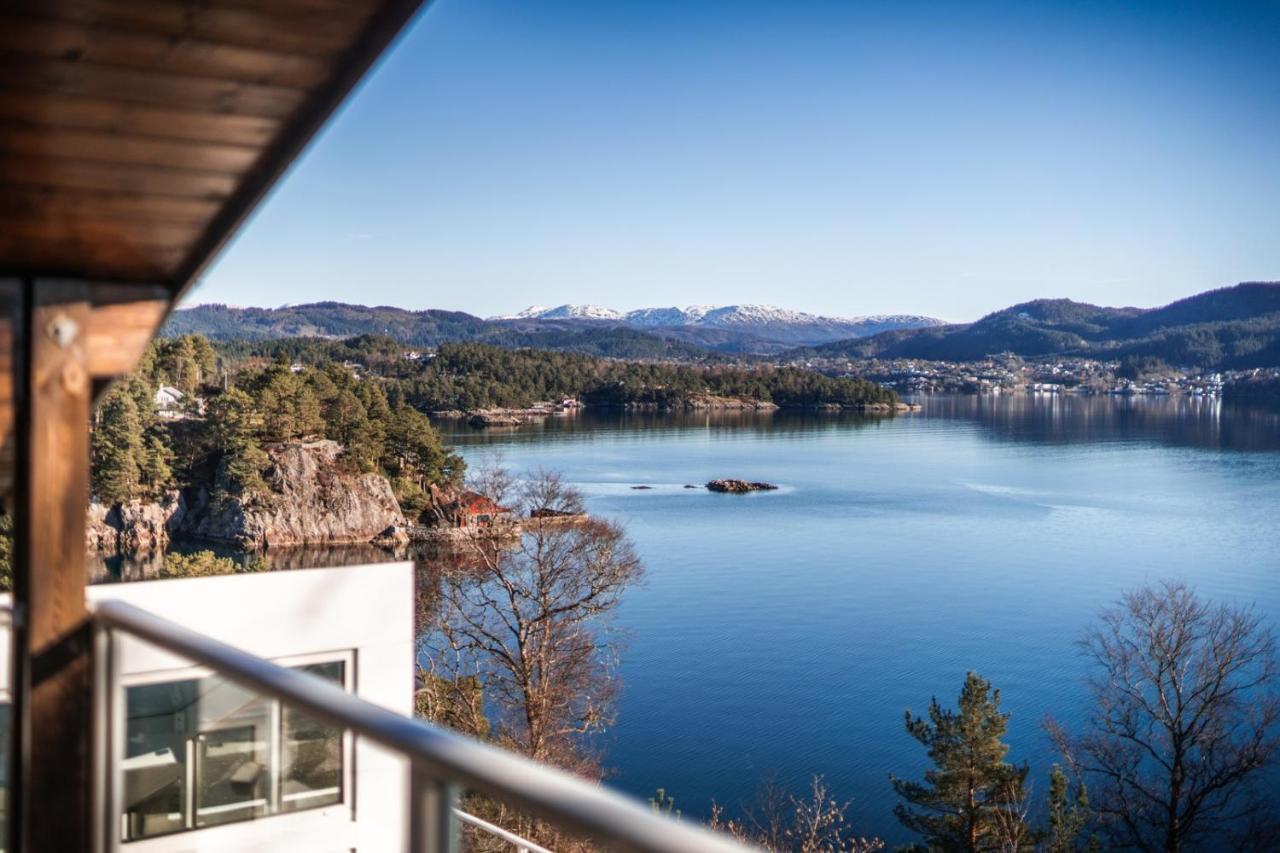 Arboretet: Seaside Retreat With Private Pool & Sauna In Villa *